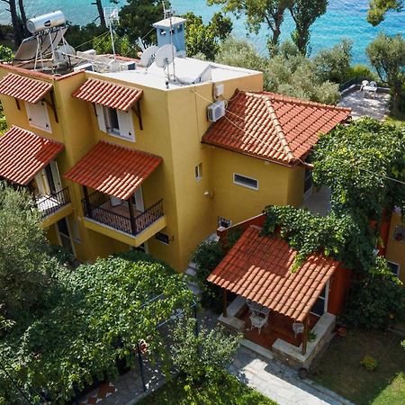 אליה Mathesi Apartment Balcony מראה חיצוני תמונה