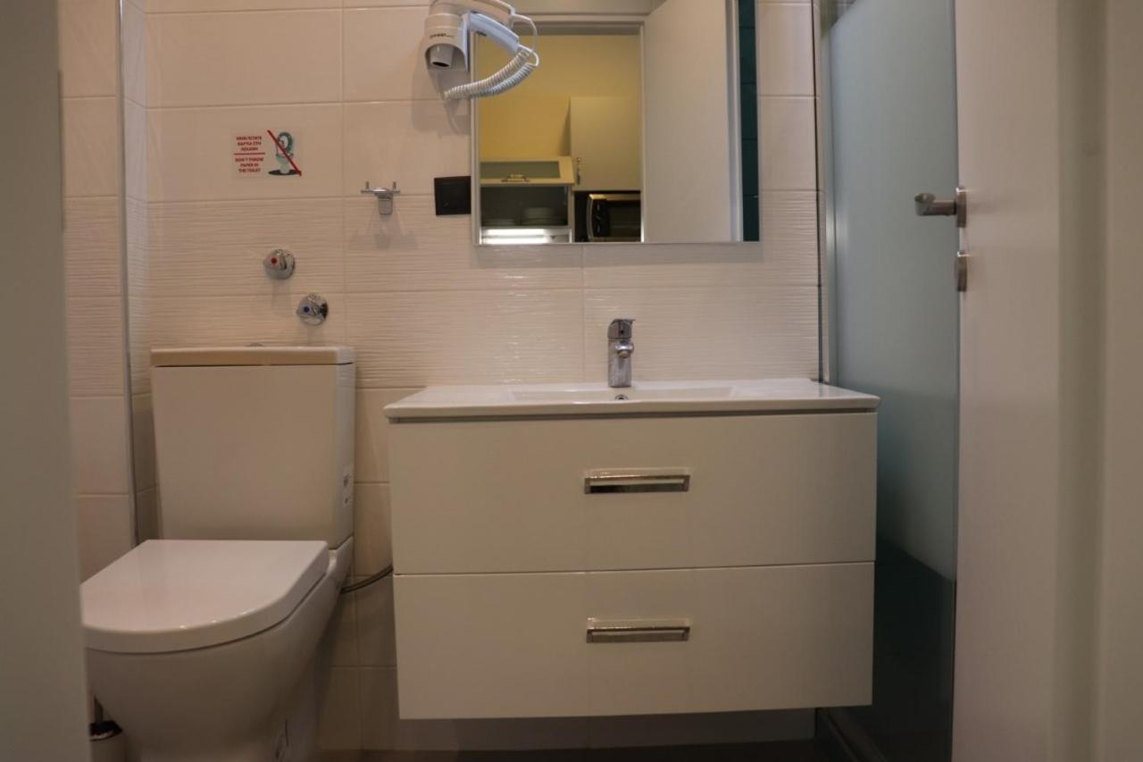 אליה Mathesi Apartment Balcony מראה חיצוני תמונה
