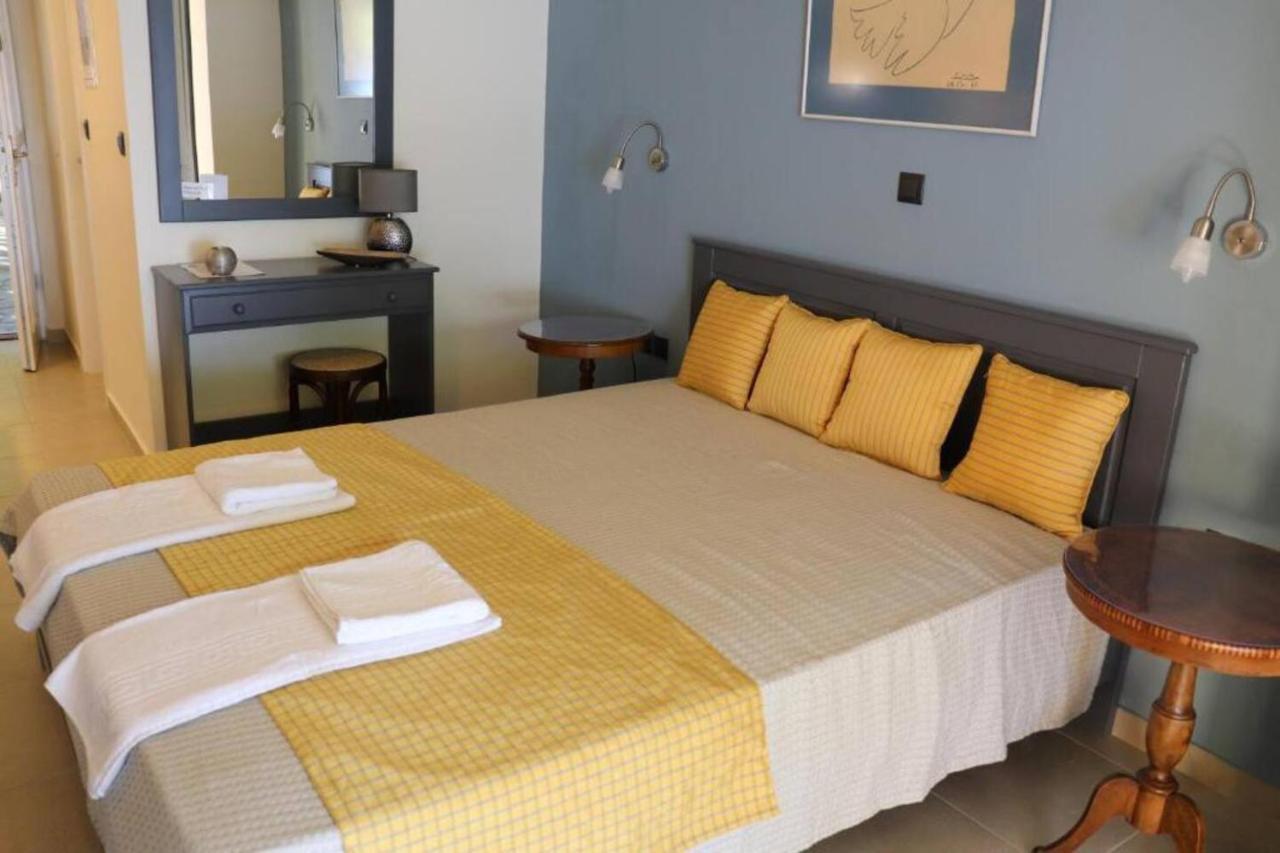אליה Mathesi Apartment Balcony מראה חיצוני תמונה